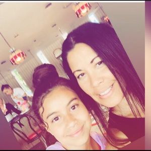 Meet your Posher, Paricia